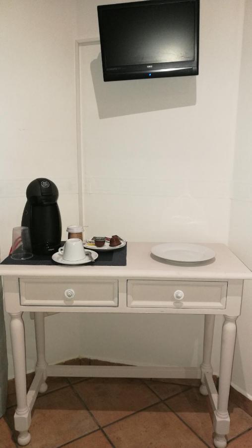 Hostal La Campana Toledo Kültér fotó