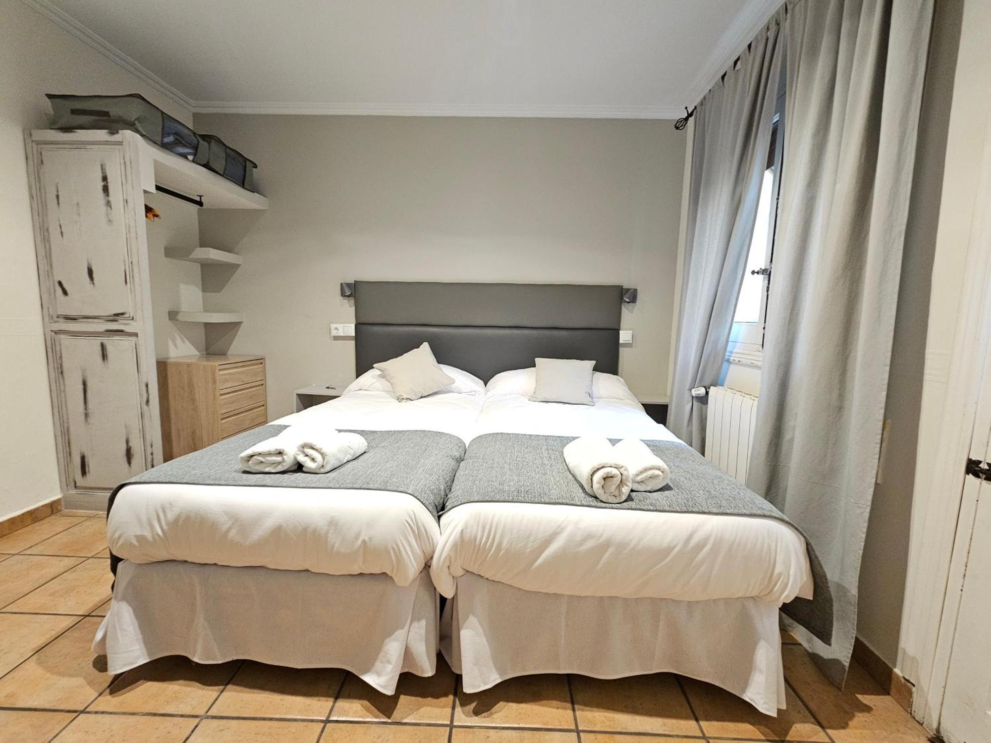 Hostal La Campana Toledo Kültér fotó